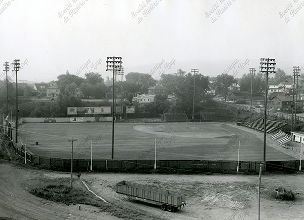 F0060 - Fonds Fédération du baseball amateur du Québec, région Bas-Saint-Laurent - 1955 - 2008